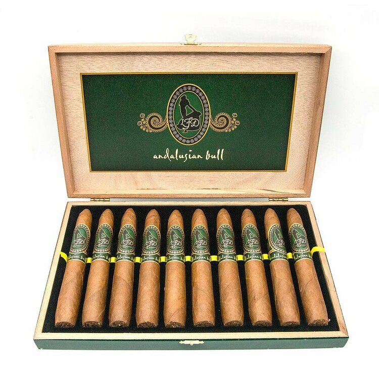 La Flor Dominicana Andalusian Bull (10).jpg